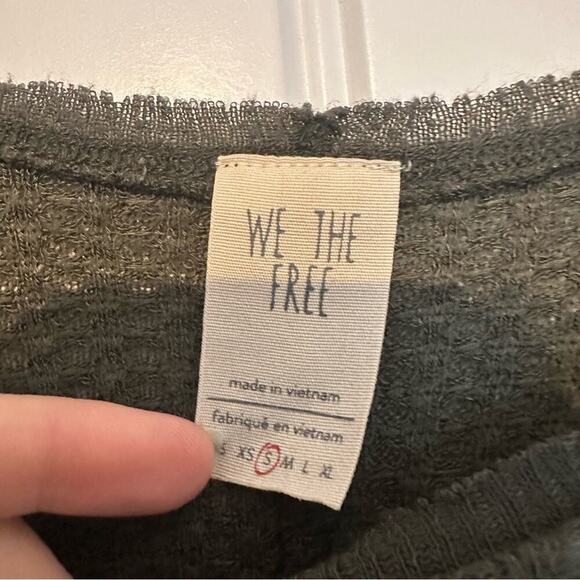 Free People Thermal Sweater Top Olive Green Boho Slouchy Grunge Size Small - Picture 5 of 7